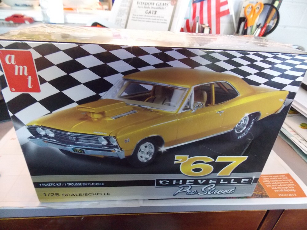 AMT 1967 CHEVY CHEVELLE PRO STREET 1:25 *NEW*