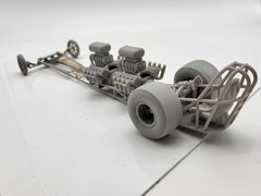 1960s Front Engine Dragster With Two V8s, 1/25 Scale Mode Kit