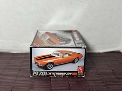 AMT 1970 1/2 Chevy Camaro Z28 Model Kit 1/25 Scale #635l/12