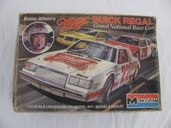 Monogram 1/24 Bobby Allison Miller Beer Buick Regal Grand National Race Car