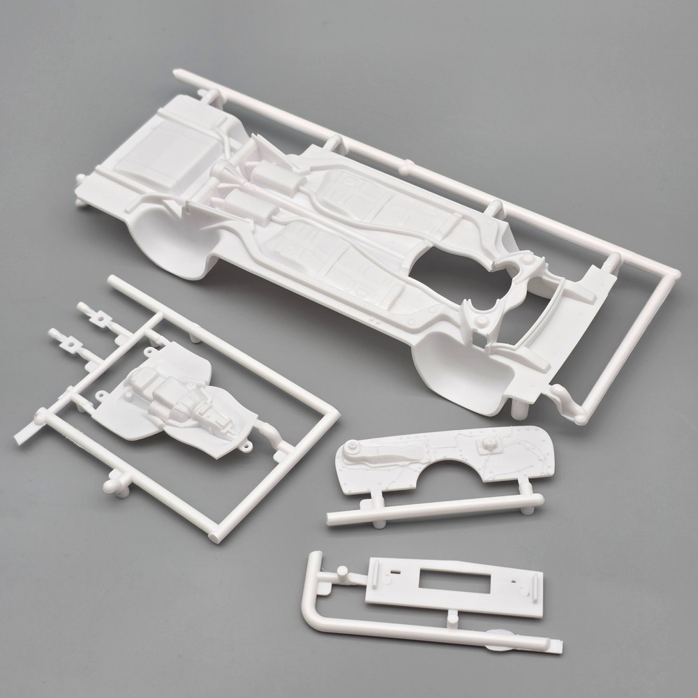 AMT 1/25 1964 Chevelle Malibu SS Parts Kitbash Chassis Under Hood Pieces