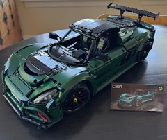 CaDA Master C61511W Lotus Exige Cup 430 1:8 – ASSEMBLED