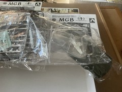 AOSHIMA #01398 EURO CLUB MGB URETANE BUMPER MODEL SEALED CONTENTS