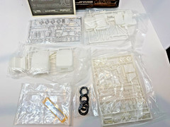 Union Memorial Collection #MC09-1500 1:25-1948 Ford Convertible Kit SEALED PARTS