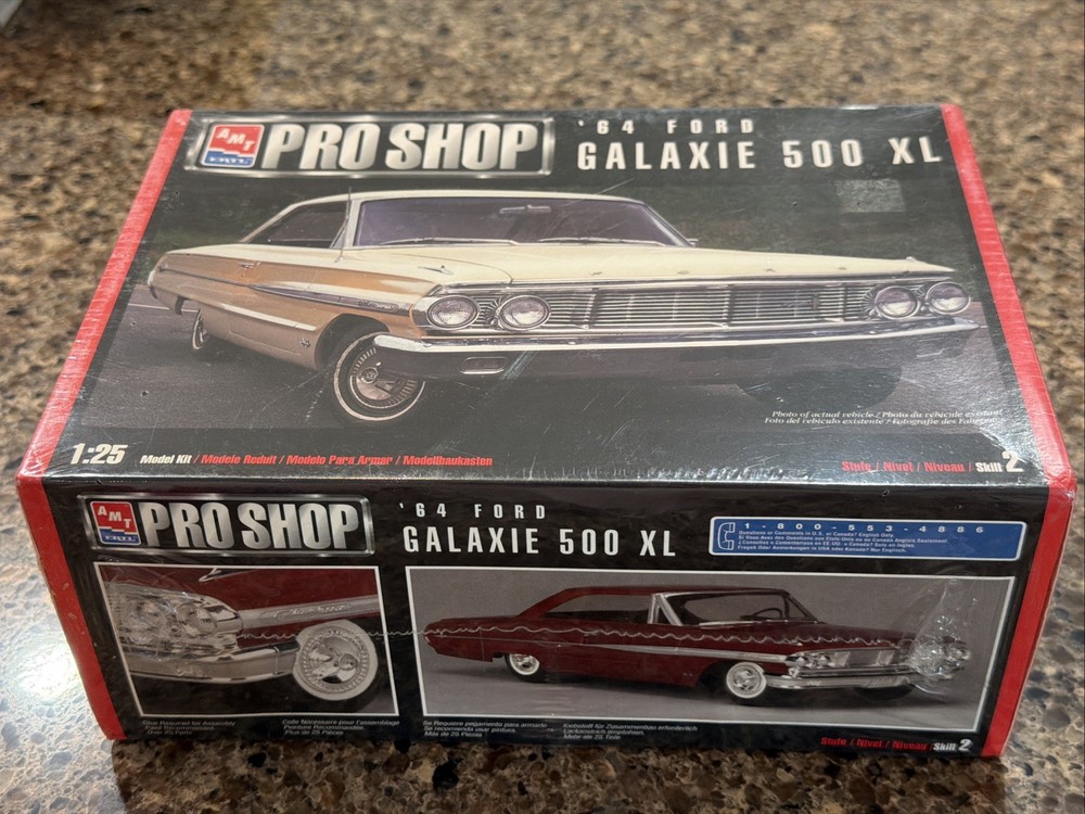 AMT PRO SHOP 1964 FORD GALAXIE 500 XL FACTORY SEALED KIT! CIRCA 1999! VMCP!