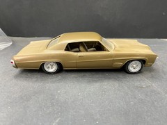 C13 AMT 1970 Buick Wildcat vintage Promo car model 1/25 McM.