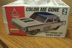 LINDBERG Color Me Gone 1964 Dodge 330 Super Sport Model Kit #72156