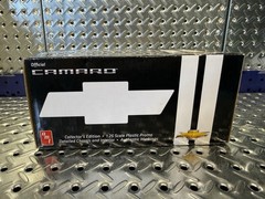 M492. AMT 2012 CAMARO SS CONVERTIBLE HT – YELLOW Promo Model Car NIB