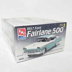 AMT ERTL 1:25 Scale 1957 Ford Fairlane 500 New Sealed Vintage 1993