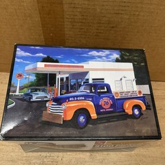 AMT 1950 Chevrolet 3100 Pickup Union 76 Service Truck 1:25 Kit #1076 Open Box