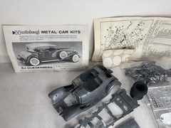 Vintage Hubley Metal Model Kit 1932 Chevrolet ROADSTER #682K-350 -Open Box