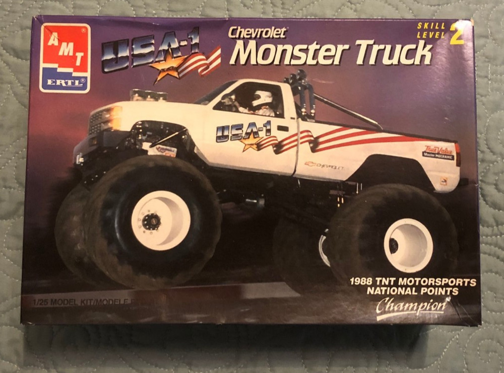 AMT ERTL 1/25 Chevrolet USA-1 Monster Truck 6969 1990 Made in the USA