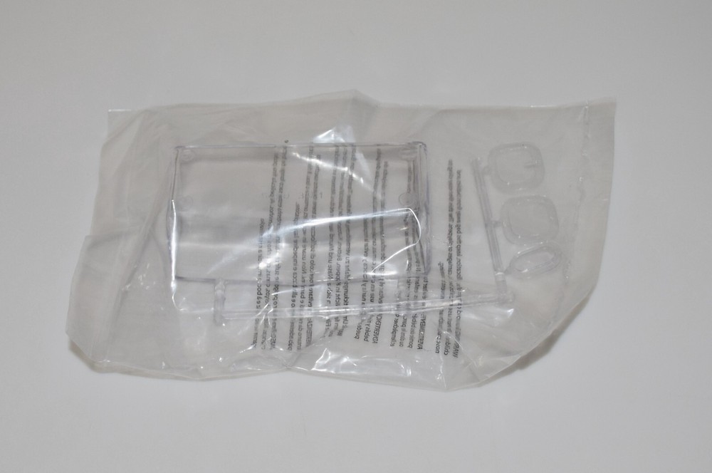 AMT WHITE-FREIGHTLINER SD/DD 1046/06 ⭐PARTS⭐ CLEAR WINDSHIELD+MORE 1:25