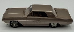 AMT 1/25, 1963 Ford T-Bird Thunderbird Dealers Promo Rose Beige,USA