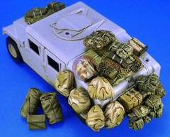 Legend 1/35 HMMWV “Humvee” Hummer Stowage and Accessories Set [Resin] LF1114