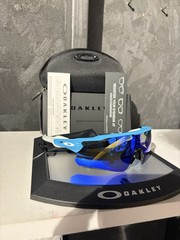 NEW Oakley 009208 Radar Ev Path Men’s Sunglasses – Prizm