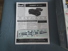 Revell Hummer H2 Special Edition 2’n1 SEALED INSIDE