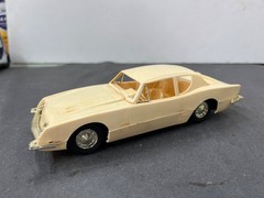 C16 Palmer Studebaker Avanti built Vintage Car model McM.