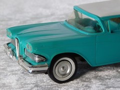 Vintage AMT 1958 Edsel Pacer 2 DRHT Dealer Promo Friction Model Car
