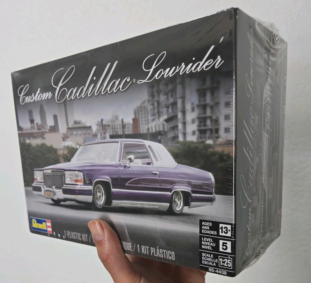 Revell, Custom Cadillac Lowrider, 1/25 scale, #4438 !!Sealed Inside!!