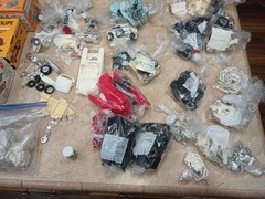 Vintage 60’s 70’s MODEL KIT Junkyard Graveyard Car Parts Boxes LOT Huge 750+