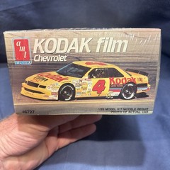AMT ERTL #4 ERNIE IRVAN Kodak Film Chevrolet 1/25 NASCAR Model Kit New Sealed