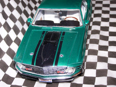 1/24 REVELL 1970 FORD MUSTANG MACH 1 BUILT MODEL CAR 351 CLEVELAND-VERY DETAILED