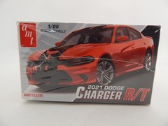 2021 DODGE CHARGER R/T 1:25 scale model kit AMT Round2 #1323 SEALED
