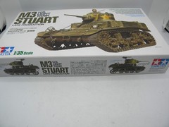 Tamiya 1/35 U.S. Light Tank M3 Stuart Late Production Plastic Model Kit 35360