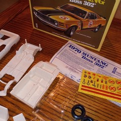 VINTAGE PSM 1970 BOSS 302 MUSTANG MODEL KIT- COMPLETE – 3070- ANNUAL – HTF