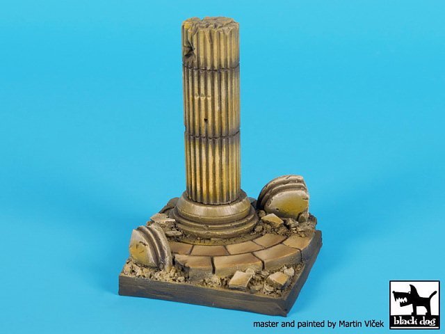 Black Dog 1/35 Column Section No.2 Vignette / Diorama Base (60mm x 60mm) D35089
