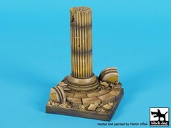 Black Dog 1/35 Column Section No.2 Vignette / Diorama Base (60mm x 60mm) D35089