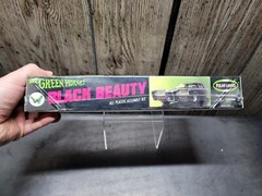 POLAR LIGHTS 1:32 SCALE THE GREEN HORNET ” BLACK BEAUTY ” POL994/12