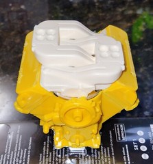 1/8th pontiac cross ram dual carburetor intake big deuce Revell monogram 1/8