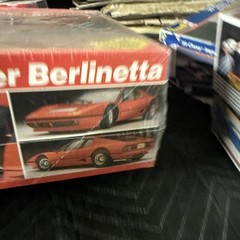 Revell Ferrari 512 BB Boxer Berlinetta Sealed 1/16 Model Kit