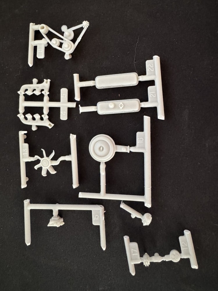 AMT 31850 70 Monte Carlo Lowrider Parts Bash Step 4B Engine Parts