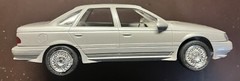 Ertl 1/24 scale 1989 Ford Taurus SHO ( Titanium Met ) promo model #6054