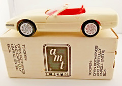Dealer Promo ’92 America³ Cup Corvette Convertible Artic White/Red int. AMT/ERTL