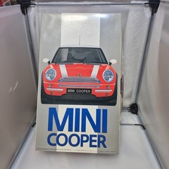 Fujimi 1/24 scale Mini Cooper plastic model kit made in Japan