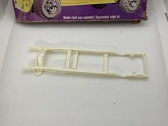 1/24 Scale Frame For Cuckoo Nest Ford Van Ford Van Model Kit