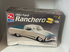 AMT ERTL 1961 Ford Ranchero Custom 1/25 Scale Model Kit SEALED SHIPS SAME DAY