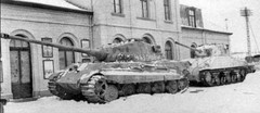1/72 IS-2 and Tiger Tanks,Great Confrontation ZVEZDA 5200 Plastic Model Kit