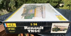 Heller Humbrol 1/24 Renault TN6C “Bus parisien” No. 789 – Sealed – France