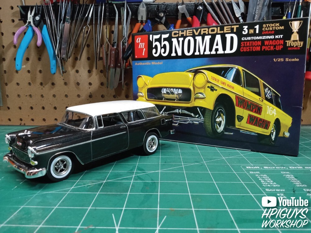 AMT1297 Trophy Series ’55 Chevrolet Nomad Plastic model kit New in Sealed box