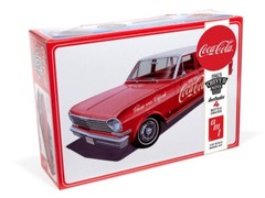 AMT1353 Plastic Model Kit 1963 Chevy Nova Station Wagon with Coke Crates 1:25