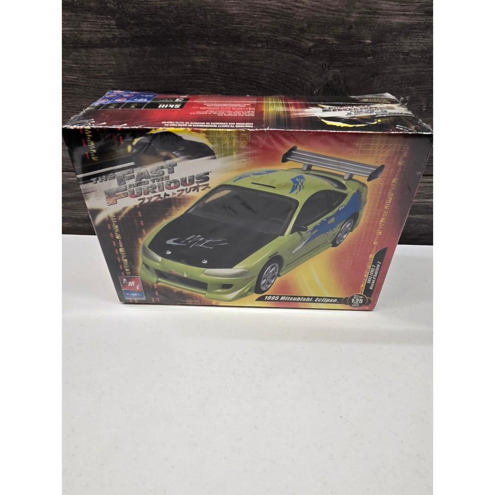 AMT Ertl The Fast and the Furious 1995 Mitsubishi Eclipse 1:25 Model Kit 38440