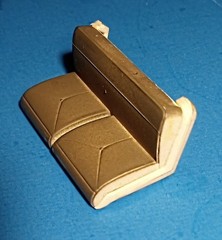 56 CHEVY NOMAD WAGON – SEATS CARGO AREA PARTS – REVELL 2489 – MODEL CAR KIT LOT