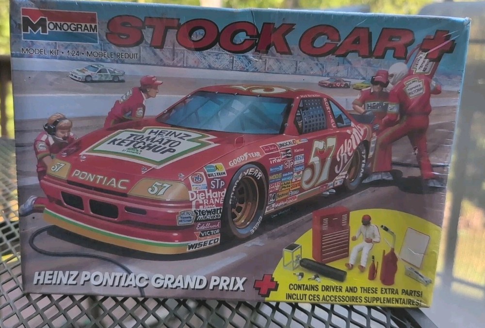 Monogram #57 Heinz Pontiac Grand Prix Stock Car 1 24 Scale #2914 Factory Sealed