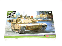 US MARINE TANK SERIES KIT 2 1/35 ACD 13202 M1A1 ABRAMS SALES