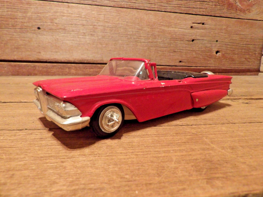 VINTAGE AMT 1959 EDSEL CORSAIR Convertible MODEL KIT – Junkyard Parts!